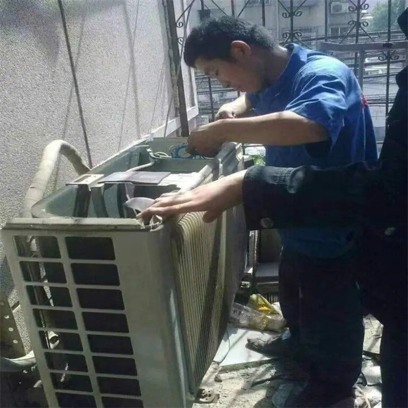 深圳罗湖翠竹奥克斯空调维修f4